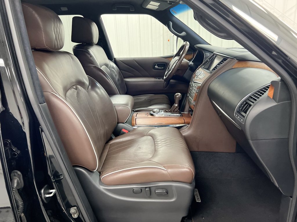 Used 2017 INFINITI QX80 Limited w/ All Season Package AWD/4WD image 23