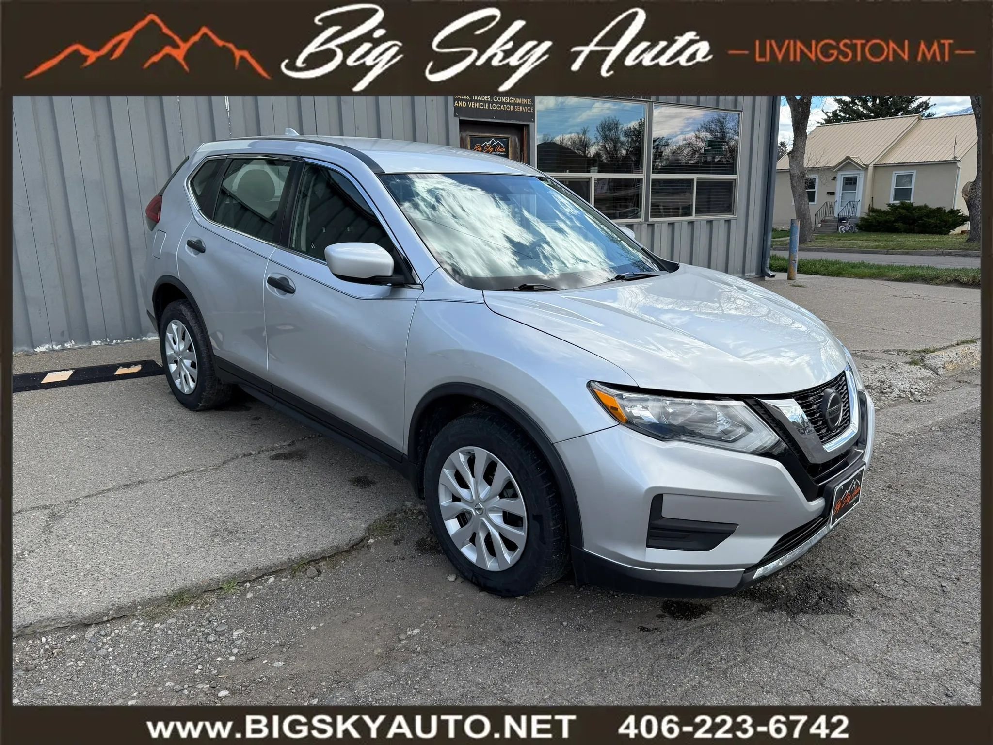 Used 2019 Nissan Rogue S AWD/4WD image 1