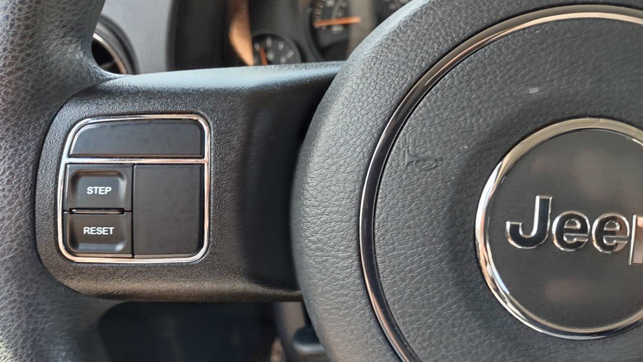Used 2016 Jeep Patriot Sport w/ Power Value Group image 12