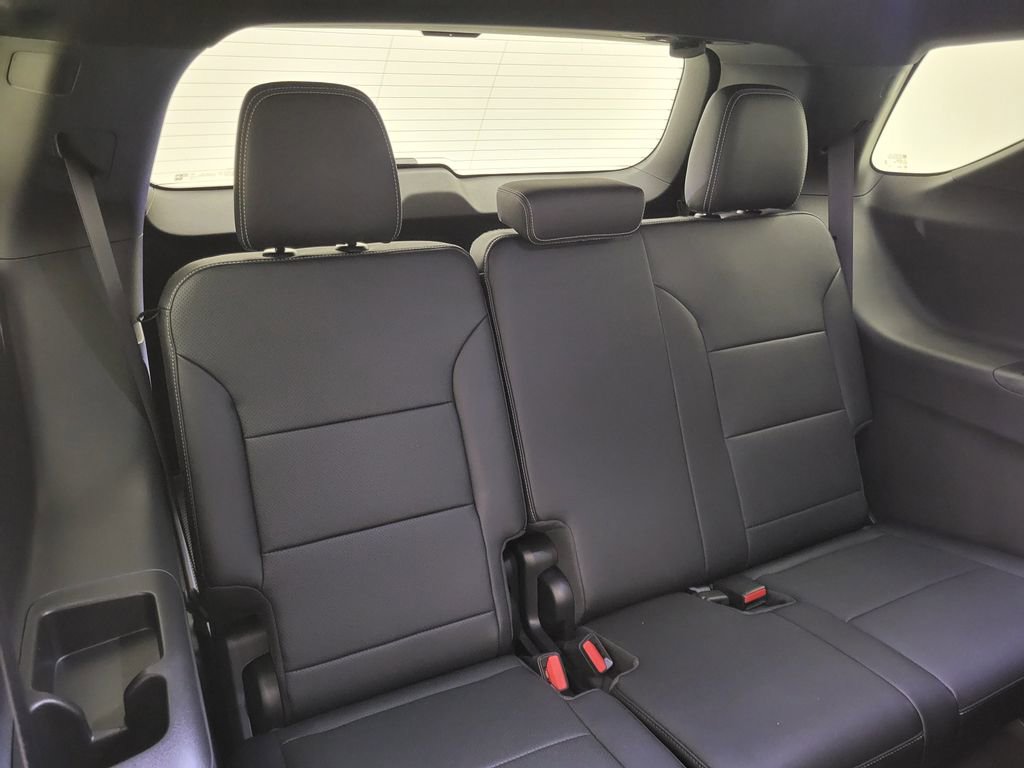 New 2026 Chevrolet Traverse LT w/ Midnight/Sport Edition image 40