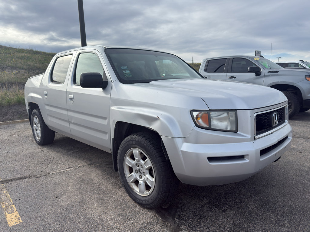 Used 2007 Honda Ridgeline RTX image 2