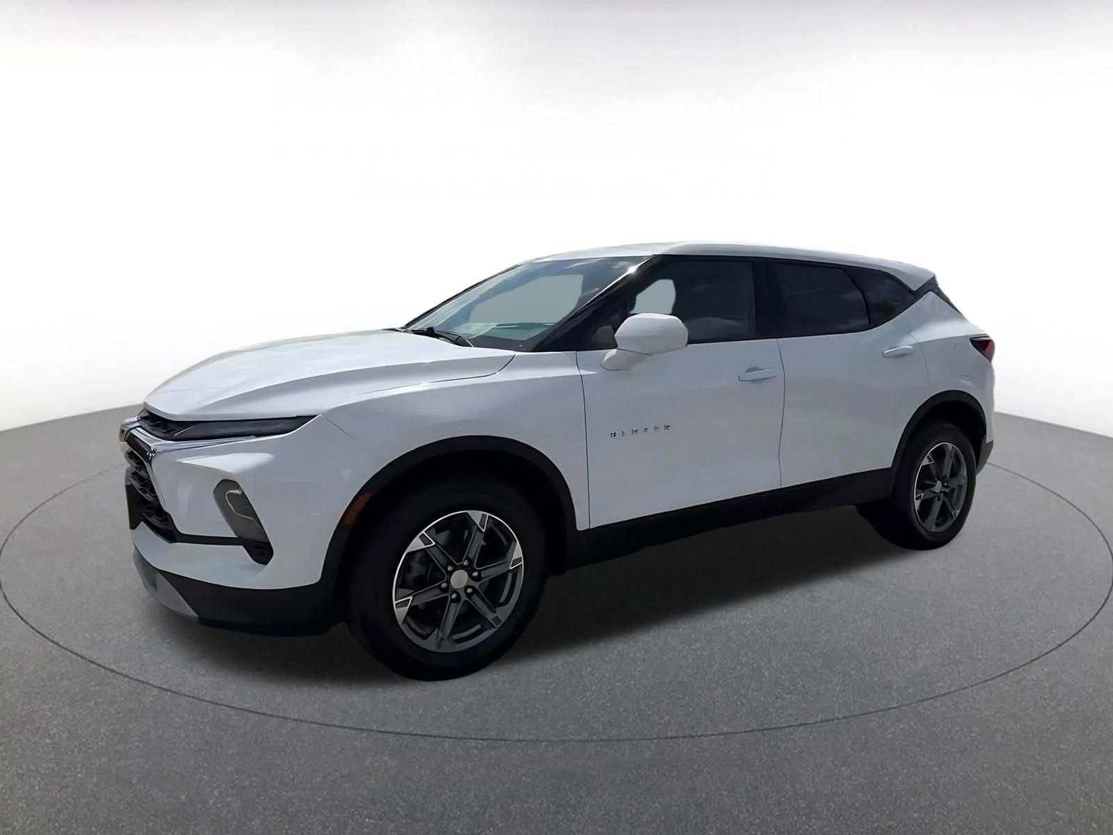 Used 2024 Chevrolet Blazer LT image 8