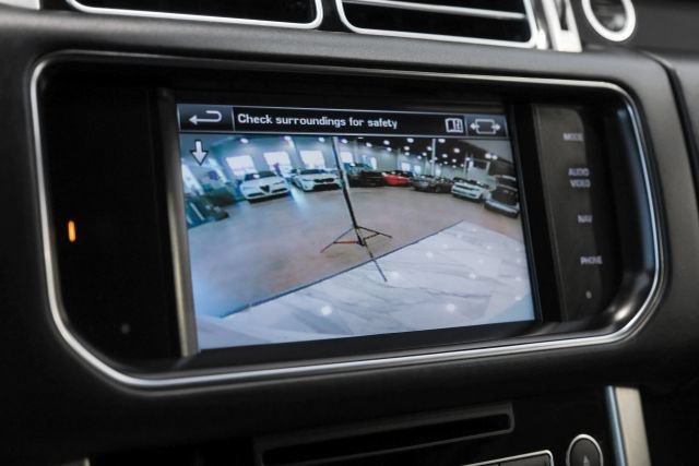 Used 2014 Land Rover Range Rover Supercharged AWD/4WD image 31