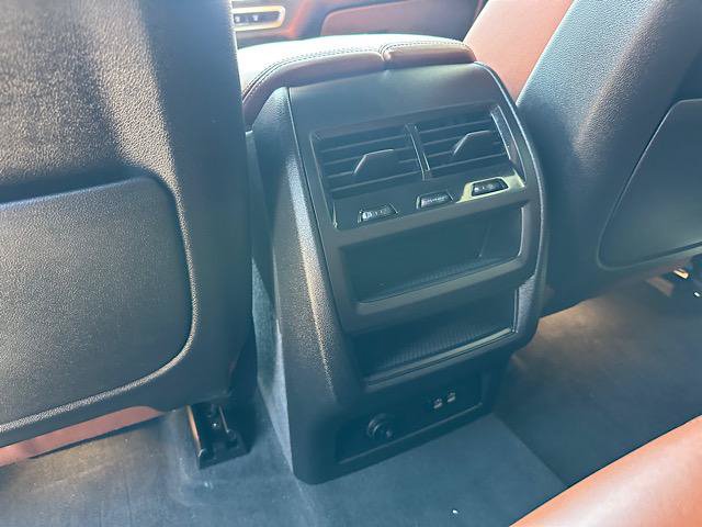 Used 2024 BMW X5 xDrive40i w/ Executive Package AWD/4WD image 21