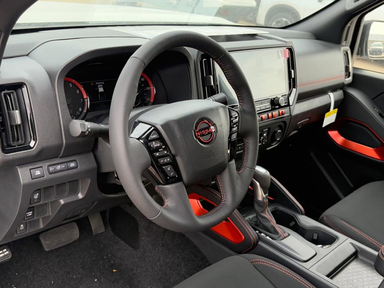 New 2026 Nissan Frontier PRO-4X w/ Pro-4x Convenience Package image 10