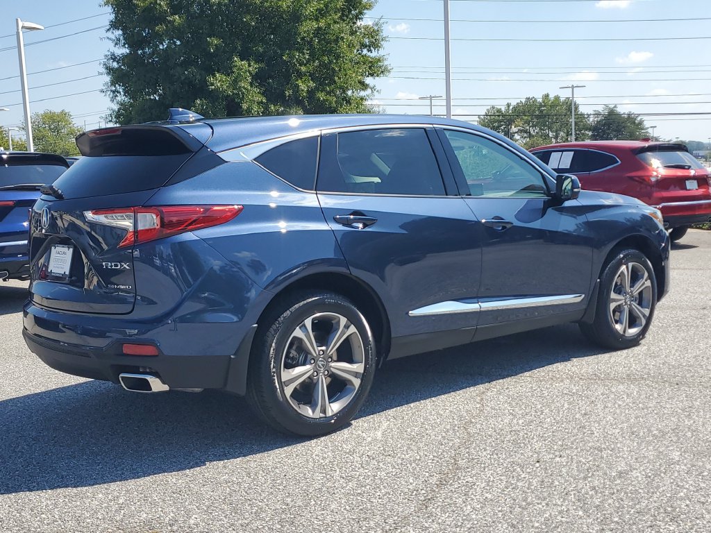 Certified 2025 Acura RDX w/ Technology Package AWD/4WD image 5