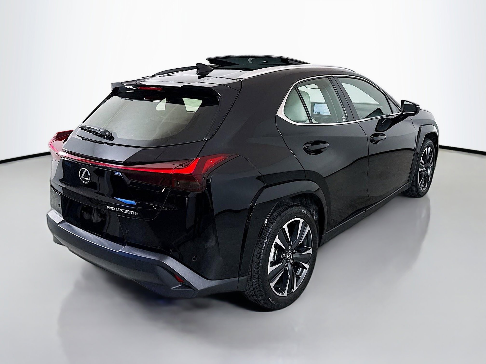 Used 2025 Lexus UX 300h AWD w/ Accessory Package (Z1) image 7
