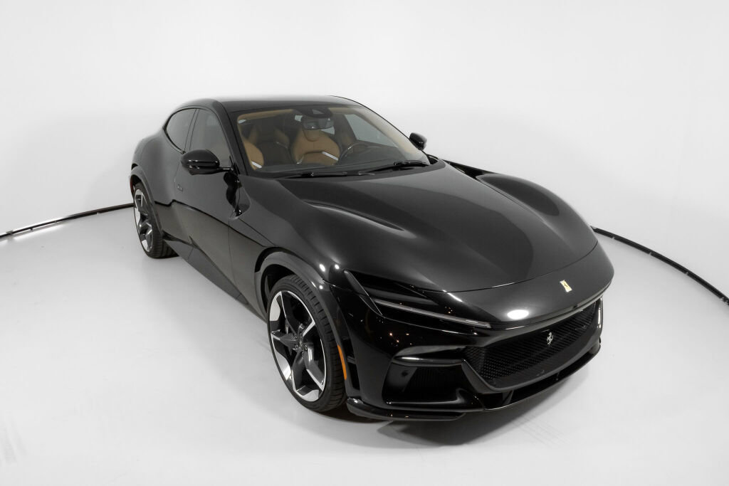 Used 2024 Ferrari Purosangue image 11