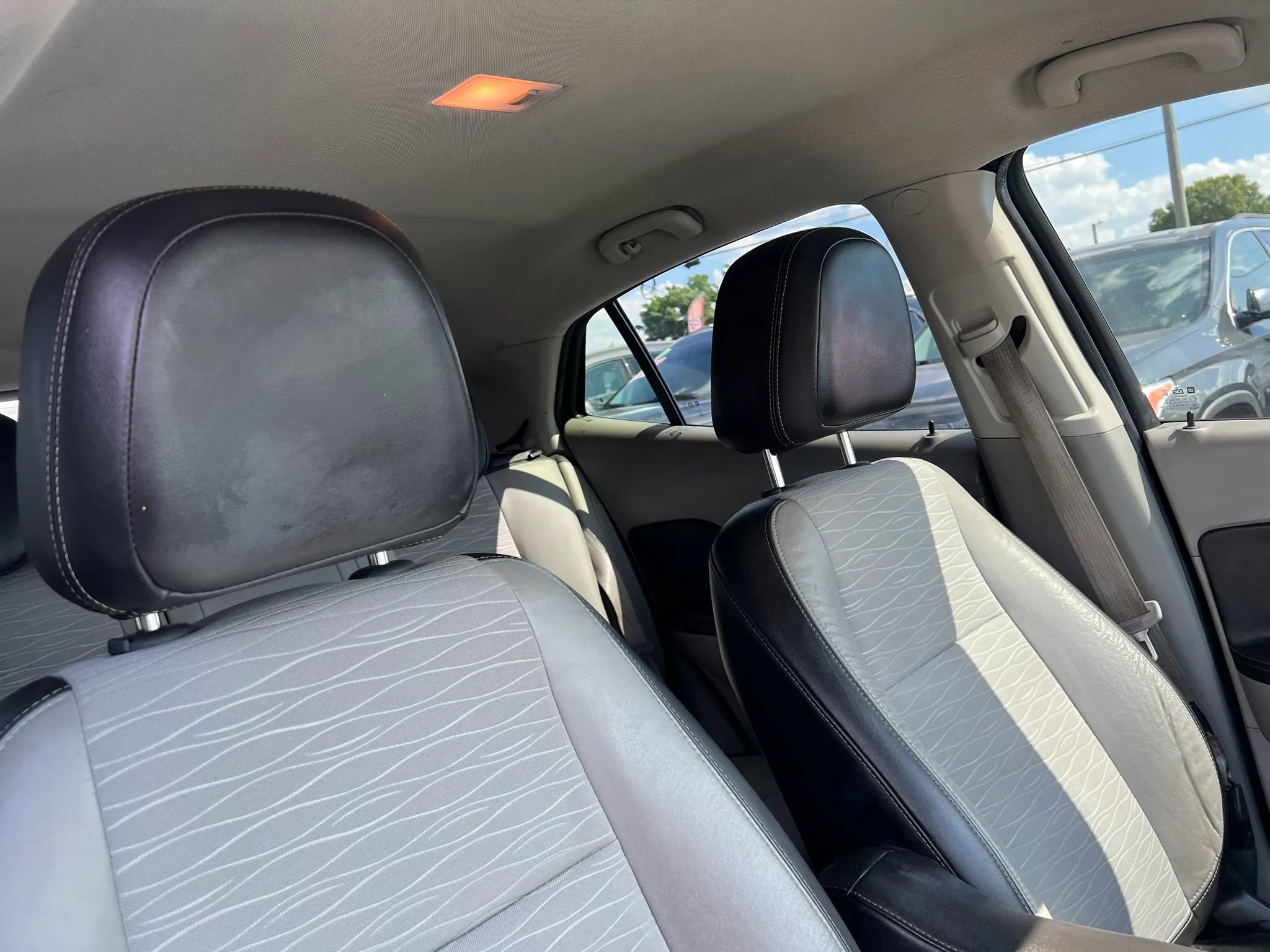 Used 2015 Buick Encore FWD image 17