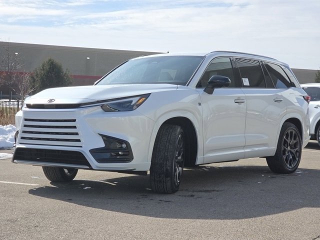 New 2026 Lexus TX 500h AWD image 19