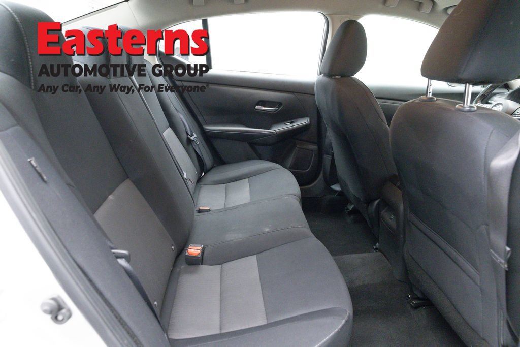 Used 2023 Nissan Sentra SV FWD image 23