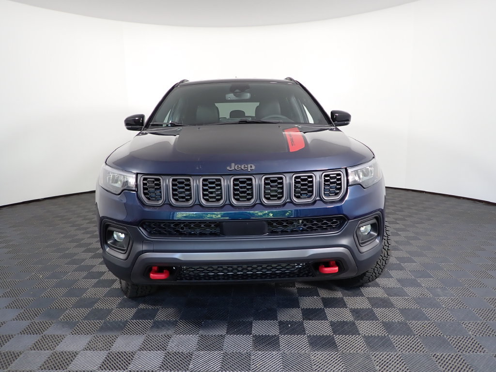 New 2026 Jeep Compass Trailhawk AWD/4WD image 8