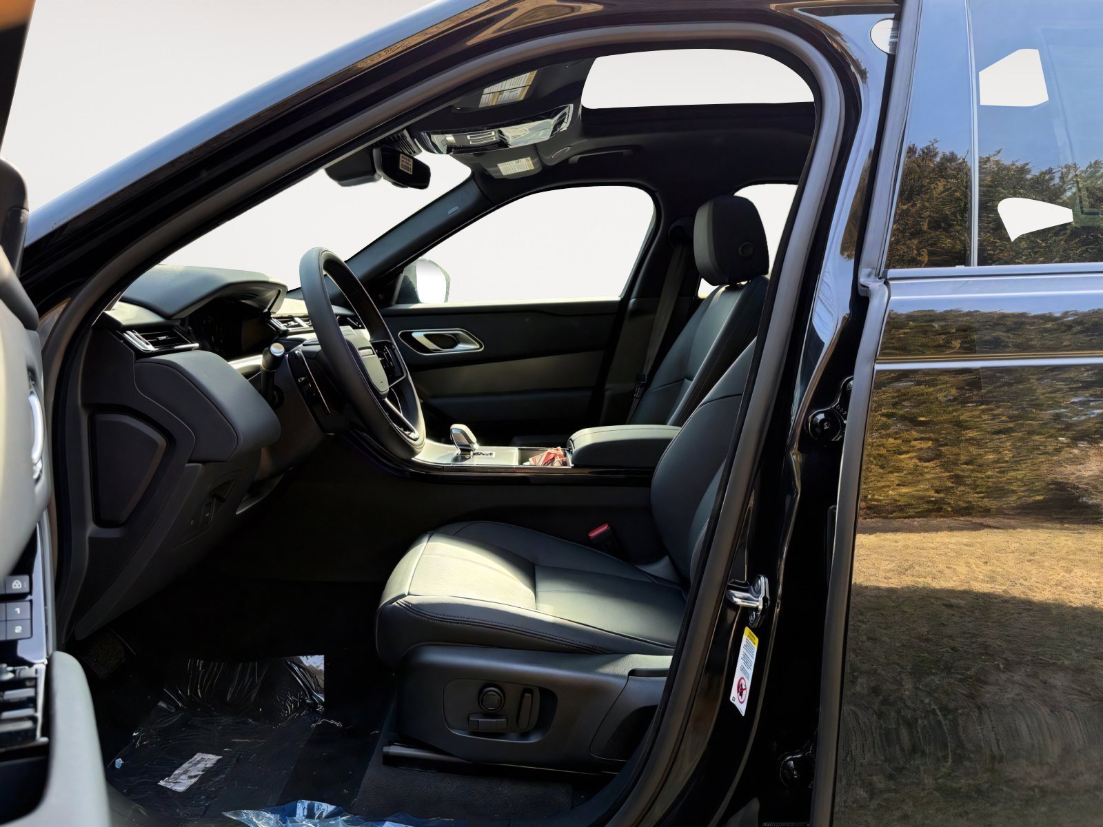 New 2026 Land Rover Range Rover Velar S image 6