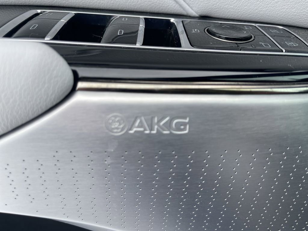 Certified 2024 Cadillac Lyriq Sport image 26