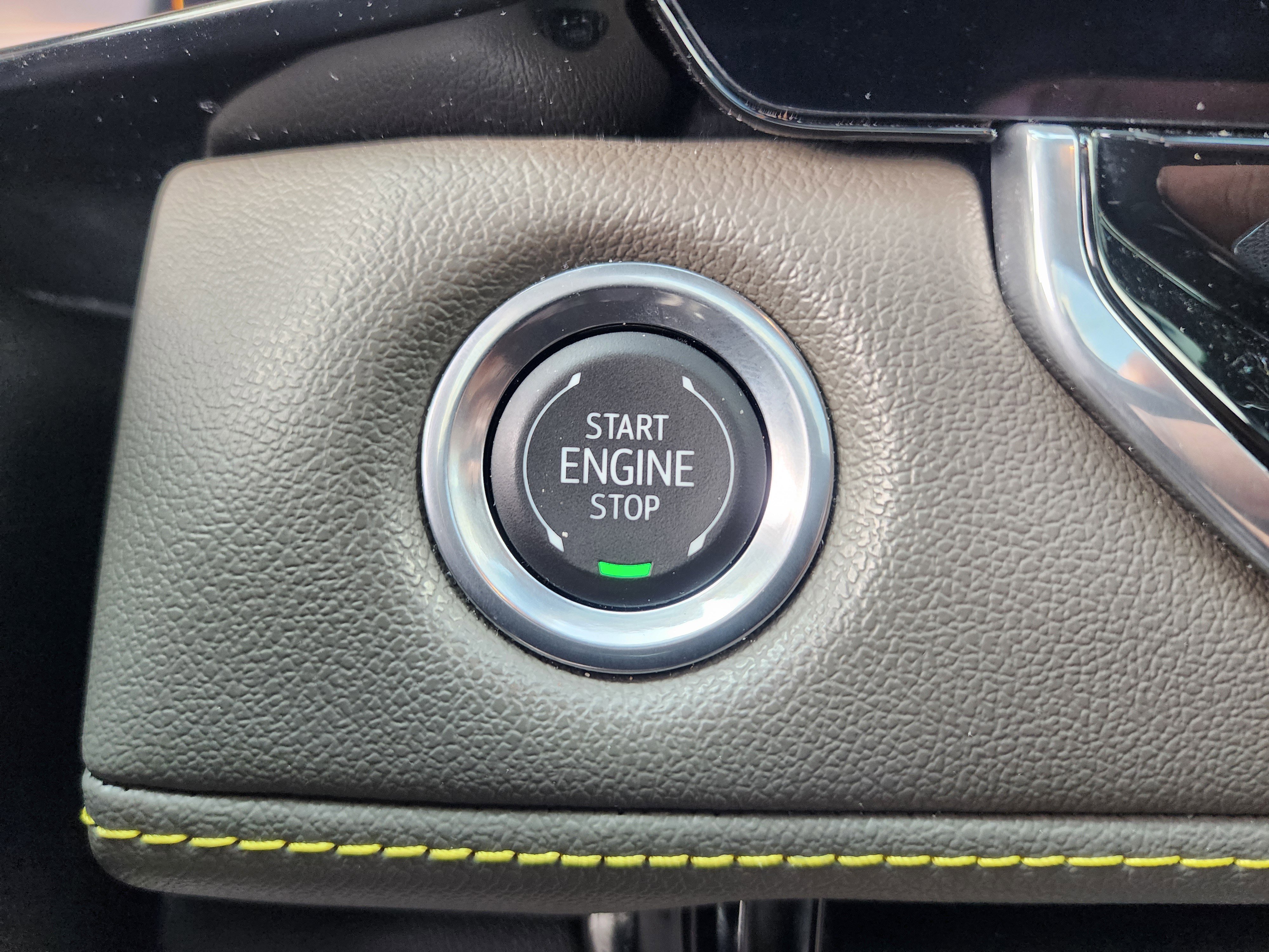 Used 2024 Chevrolet Colorado ZR2 w/ Technology Package image 30