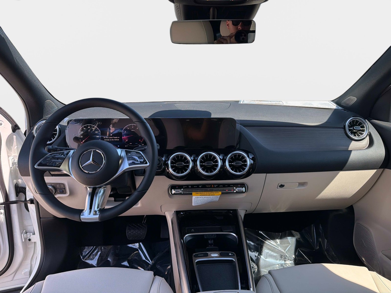 New 2026 Mercedes-Benz GLA 250 image 15