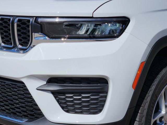 New 2026 Jeep Grand Cherokee Laredo AWD/4WD image 5