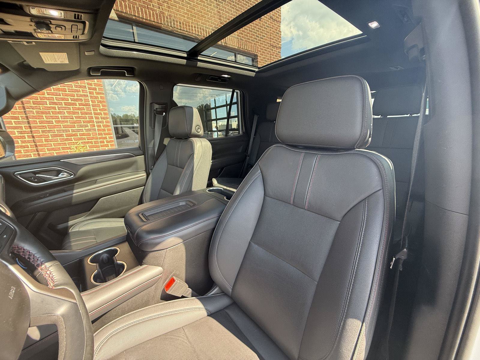 Used 2023 Chevrolet Tahoe RST w/ Luxury Package AWD/4WD image 9