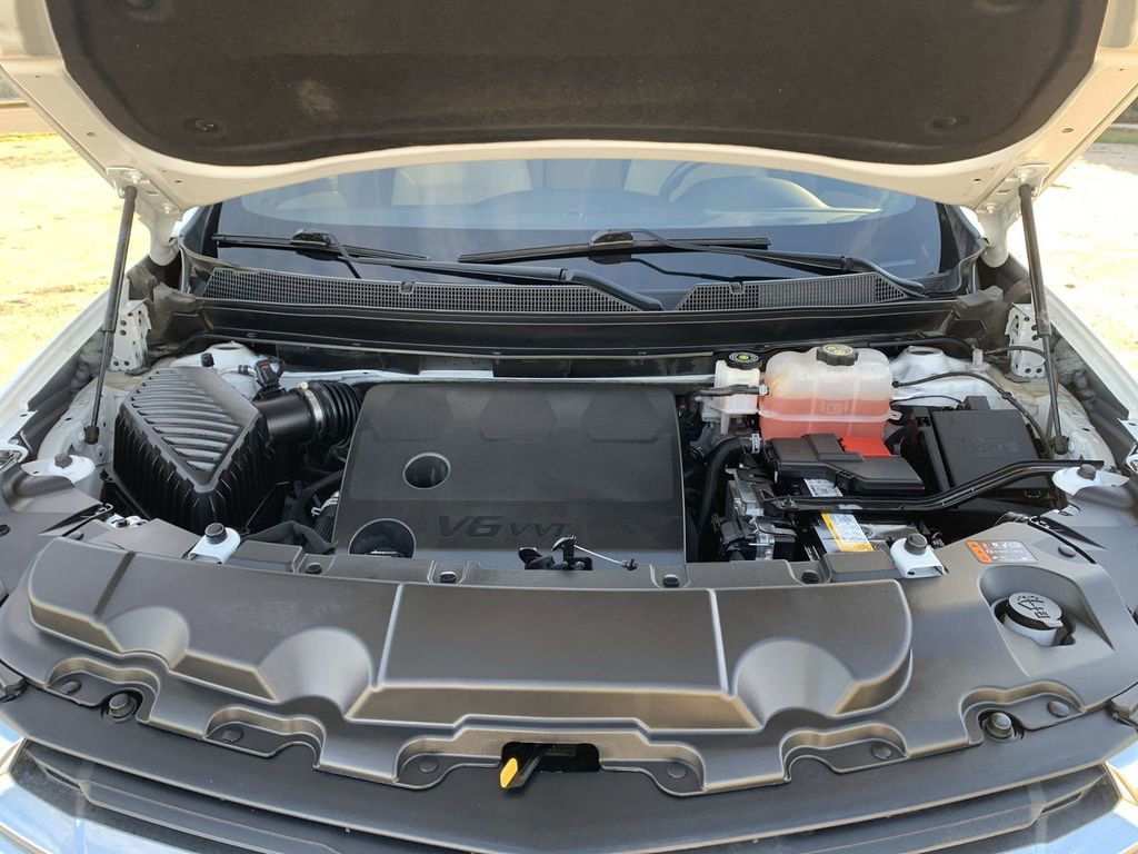 Certified 2023 Chevrolet Traverse LS w/ LPO, Cargo Package image 29