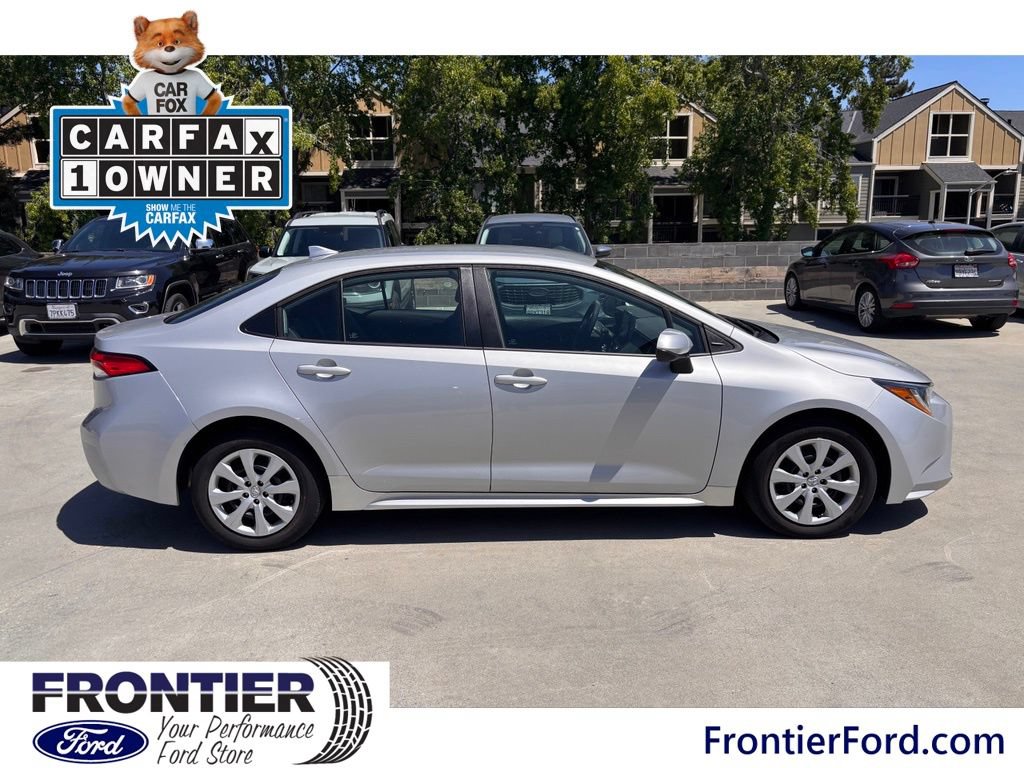 Used 2022 Toyota Corolla LE FWD image 7