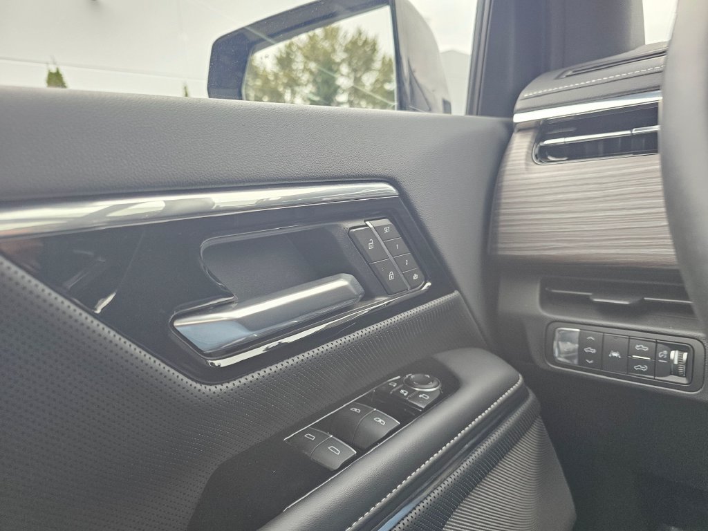 Used 2026 GMC Sierra EV Denali AWD/4WD image 34