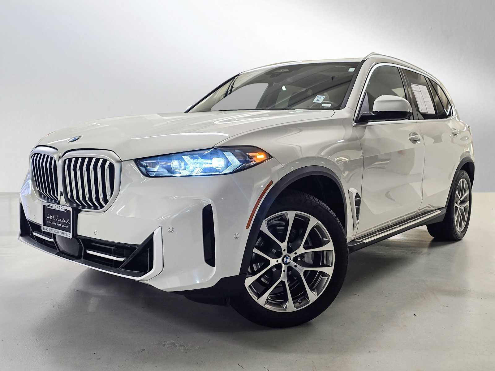 Used 2024 BMW X5 xDrive40i image 1