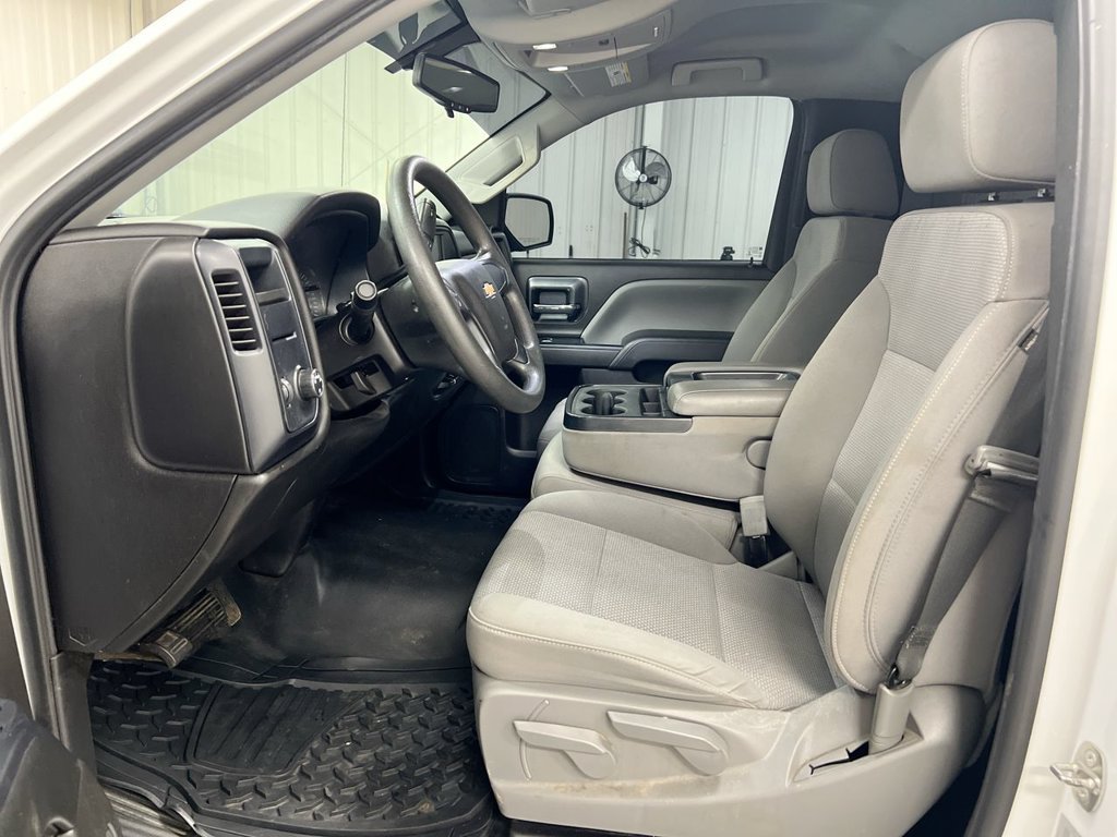 Used 2018 Chevrolet Silverado 1500 LS w/ Trailering Package RWD image 18
