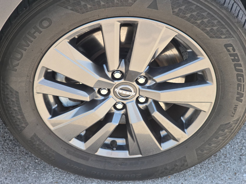 Used 2023 Nissan Pathfinder S FWD image 3