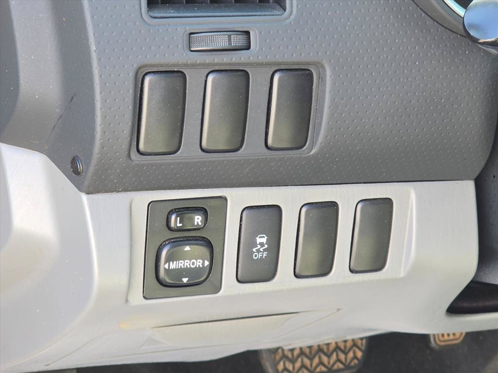 Used 2015 Toyota Tacoma PreRunner RWD image 7