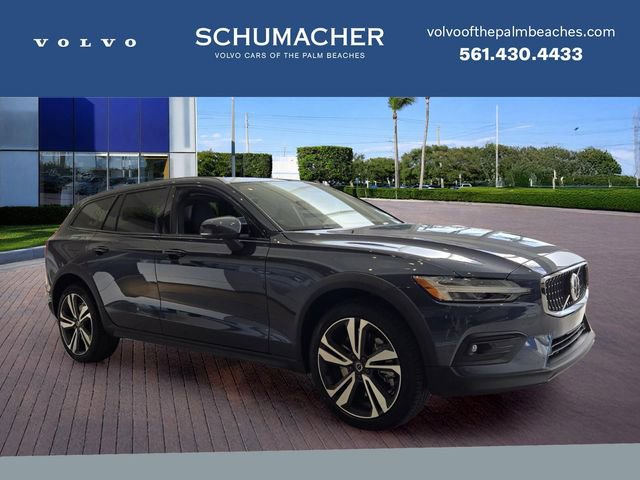 New 2026 Volvo V60 B5 Cross Country Plus w/ Protection Package Premier AWD/4WD image 1