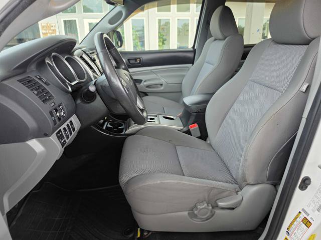 Used 2013 Toyota Tacoma 4x4 Double Cab w/ TRD Sport Pkg image 13