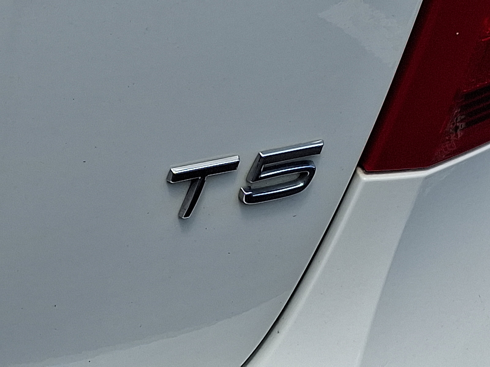 Used 2014 Volvo S60 T5 FWD image 11