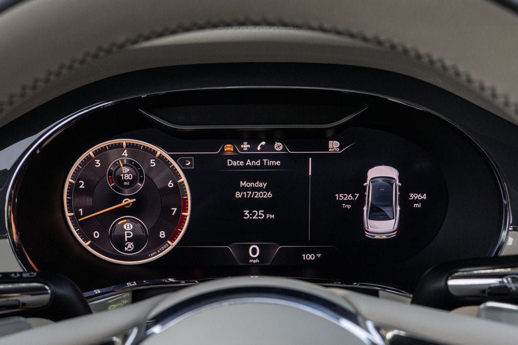 Used 2023 Bentley Flying Spur Azure AWD/4WD image 18