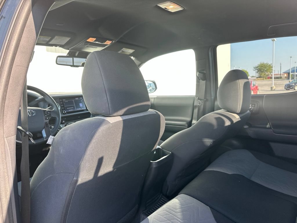 Used 2020 Toyota Tacoma TRD Sport w/ Technology Package AWD/4WD image 19