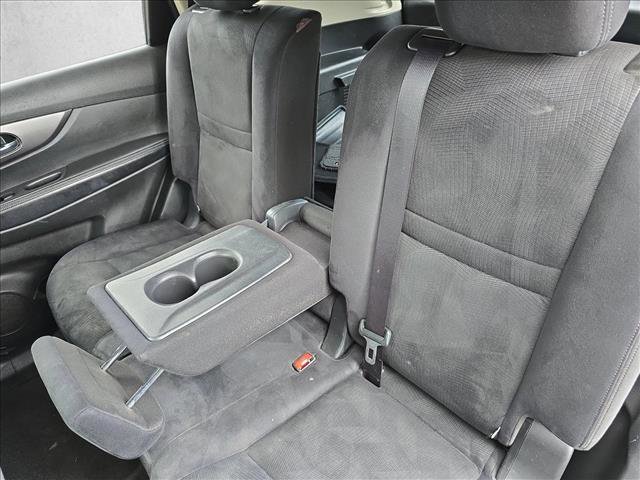 Used 2016 Nissan Rogue SV image 13