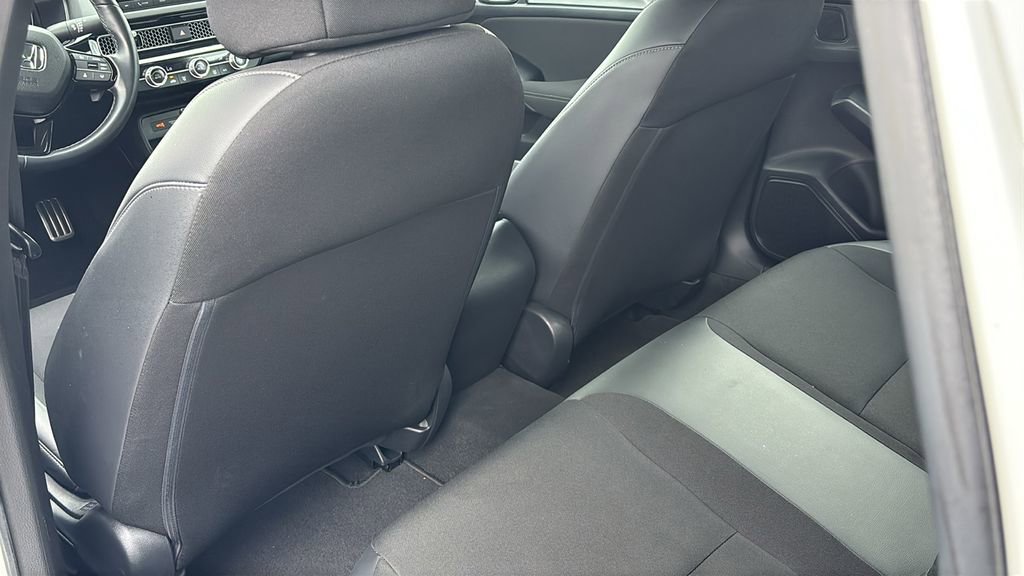 Used 2023 Honda Civic Sport image 32