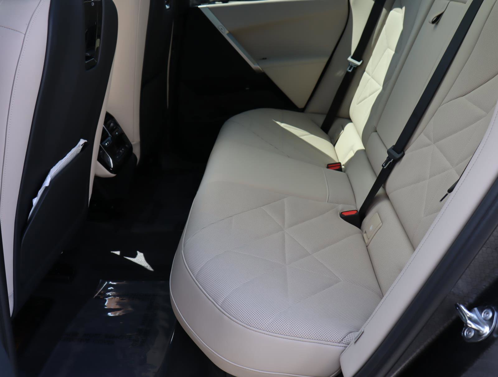 Used 2025 BMW iX xDrive50 image 19