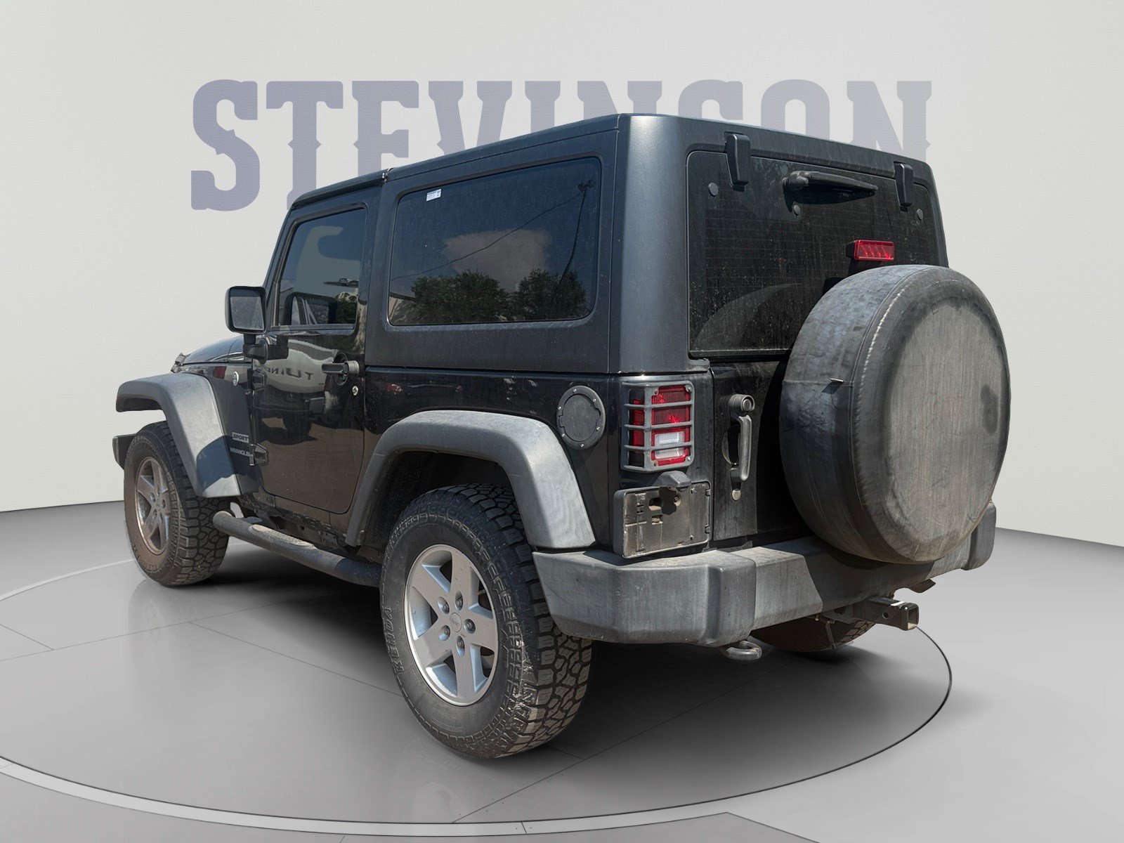 Used 2017 Jeep Wrangler Sport w/ Quick Order Package 24S AWD/4WD image 3