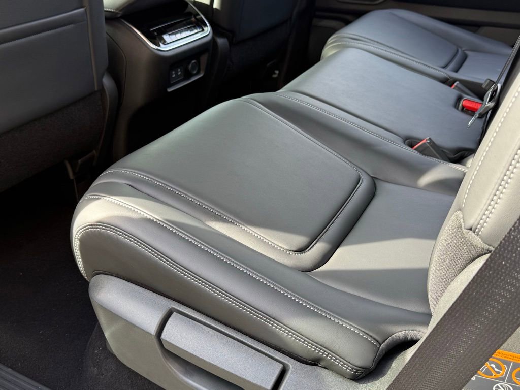 New 2026 Nissan Armada SV image 20