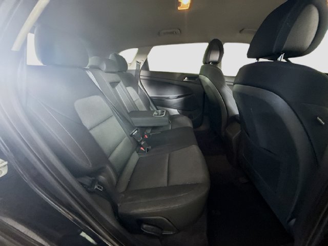 Used 2016 Hyundai Tucson SE w/ Option Group 02 FWD image 25