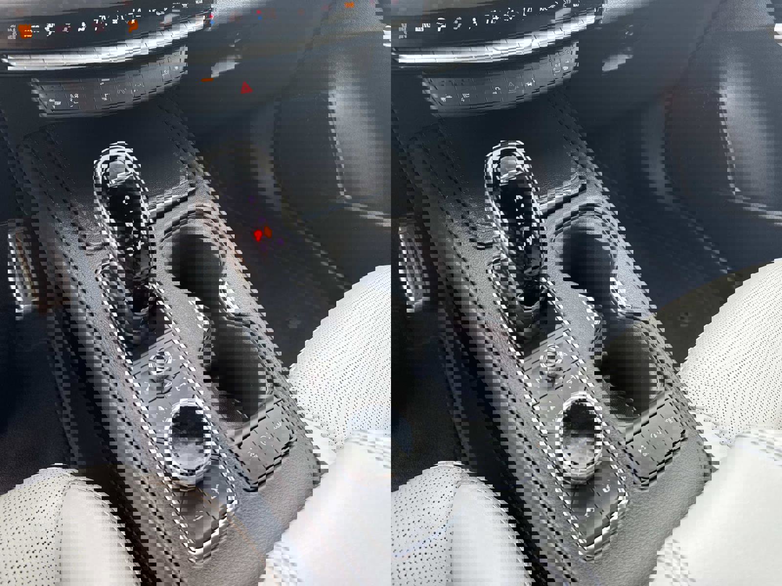 Certified 2024 Cadillac XT4 Sport image 25