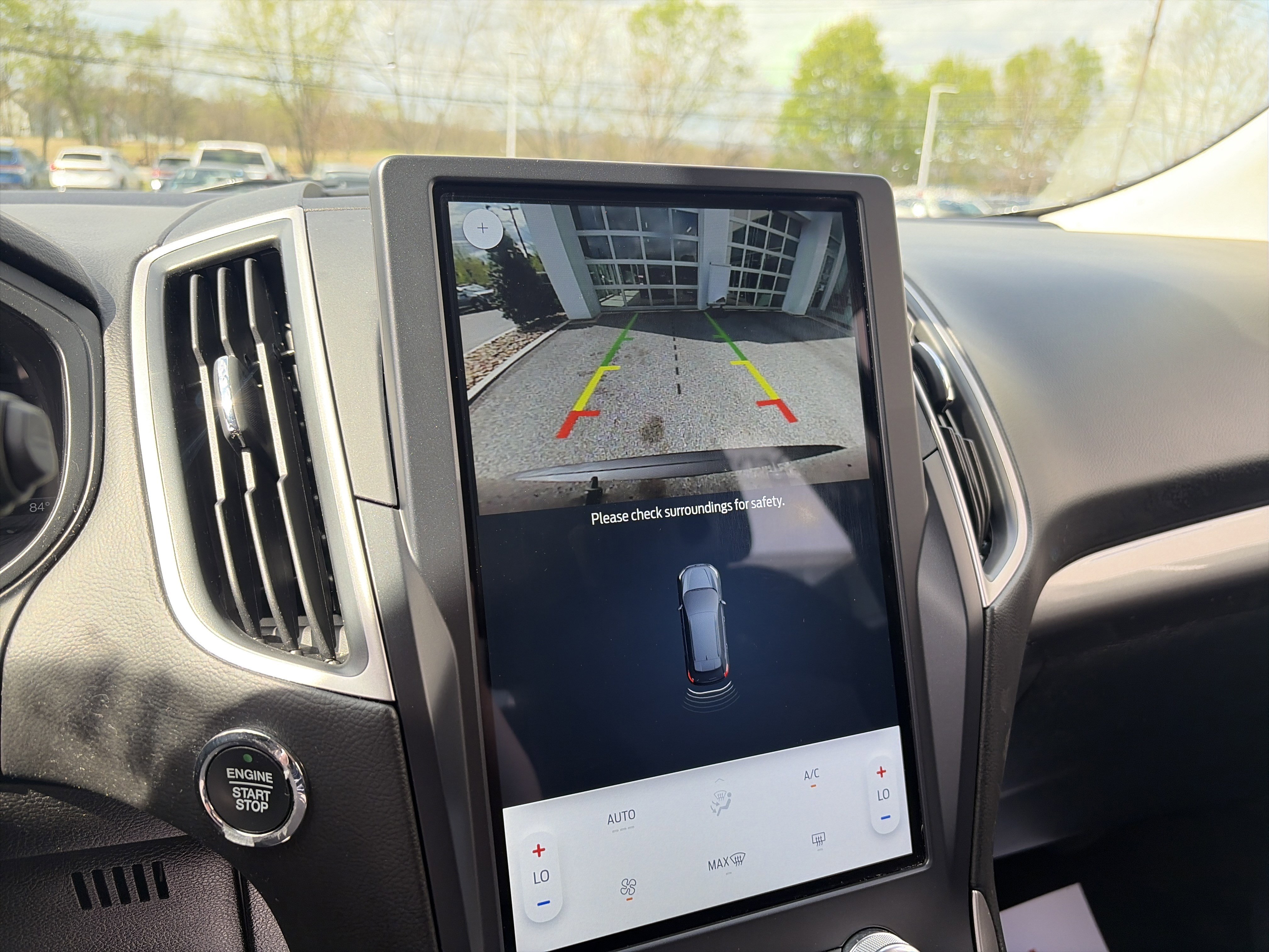 Used 2022 Ford Edge SE w/ Black Appearance Package image 42