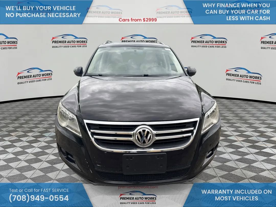 Used 2011 Volkswagen Tiguan SE AWD/4WD image 2