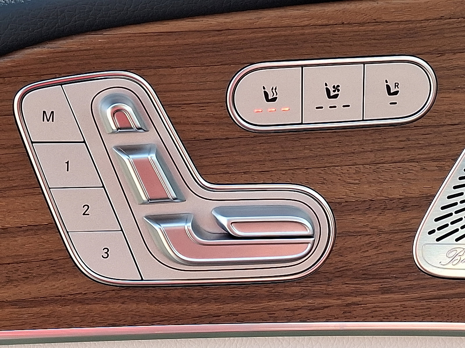 Certified 2026 Mercedes-Benz GLE 350 4MATIC image 27