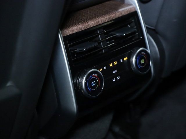 Used 2023 Land Rover Range Rover SE image 35