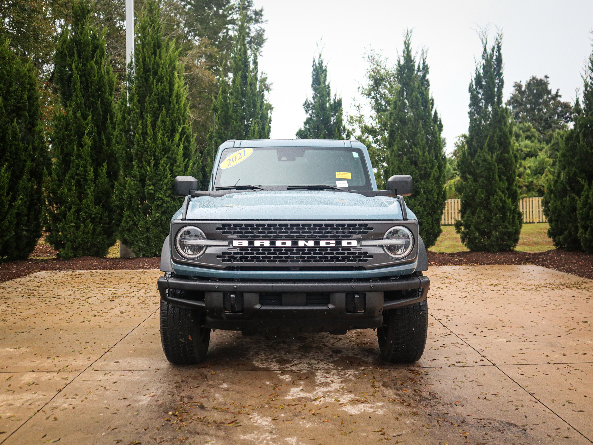 Used 2021 Ford Bronco Badlands image 3
