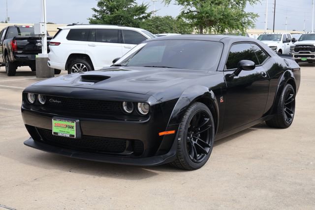 Used 2021 Dodge Challenger R/T Scat Pack RWD image 3