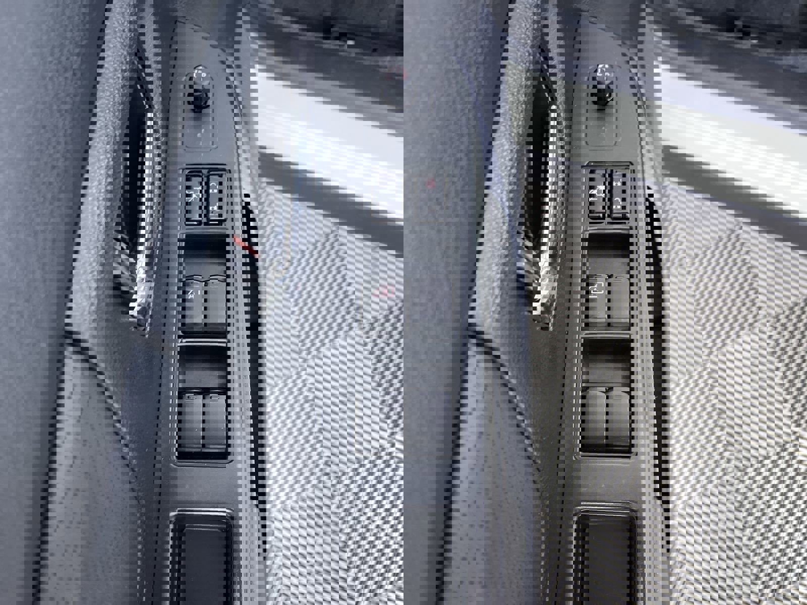 Used 2013 Subaru Crosstrek 2.0i Limited image 13