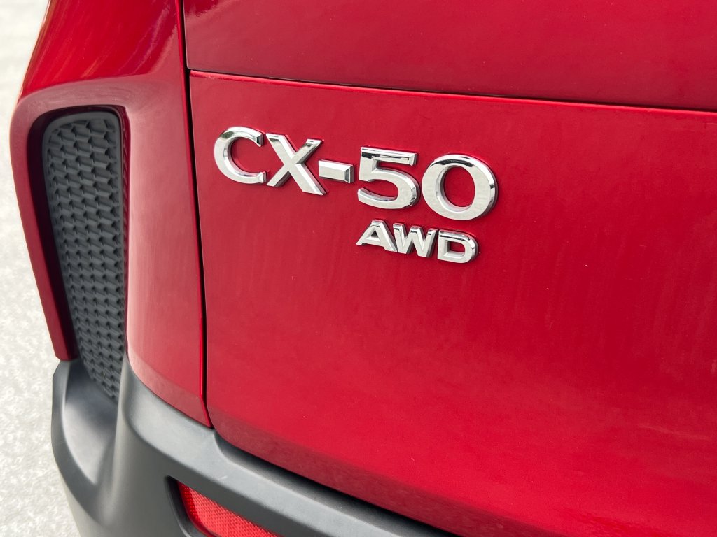 Used 2025 MAZDA CX-50 AWD 2.5 S w/ Premium Plus Pkg image 16