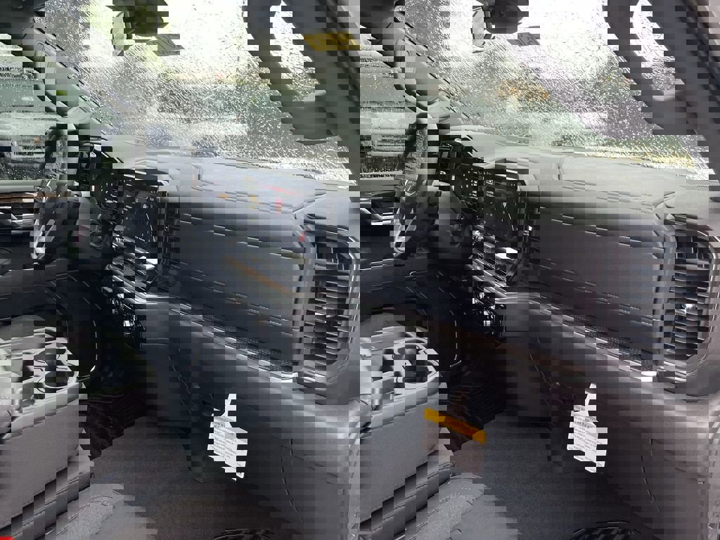 New 2026 GMC Sierra 1500 Elevation image 28